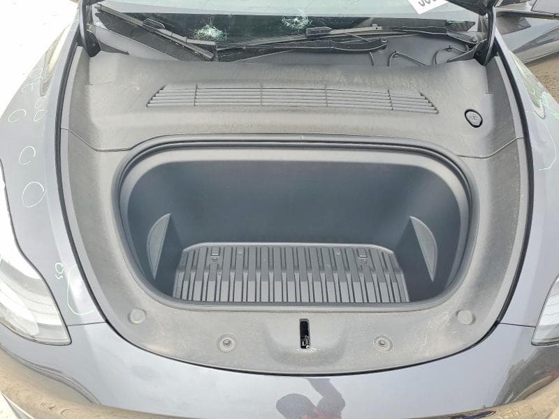 2024 TESLA MODEL Y 11