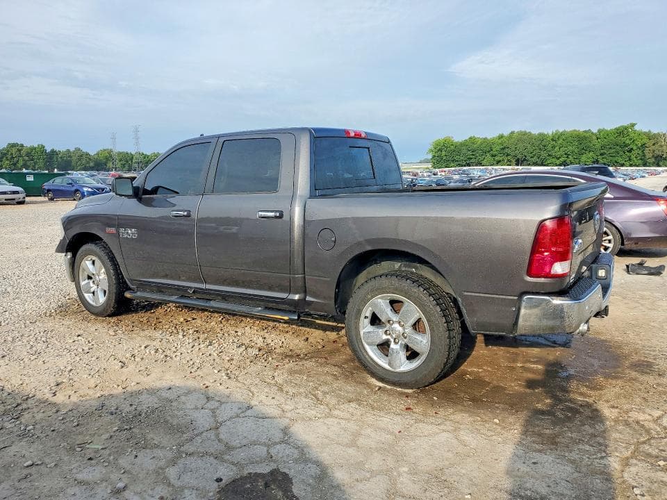 2017 RAM 1500 SLT 2