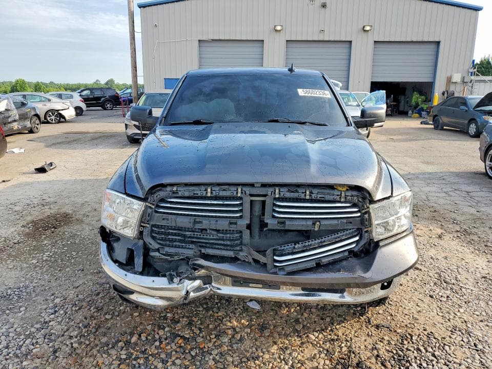 2017 RAM 1500 SLT 5