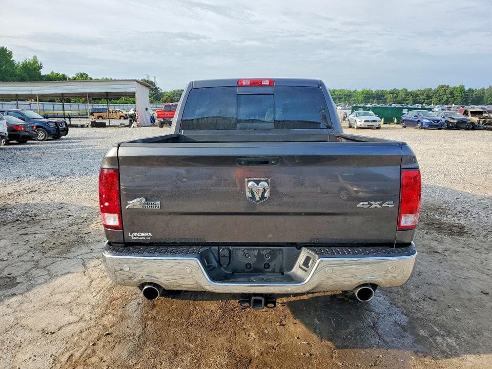 2017 RAM 1500 SLT 6