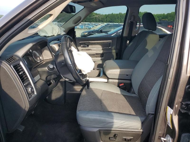 2017 RAM 1500 SLT 7