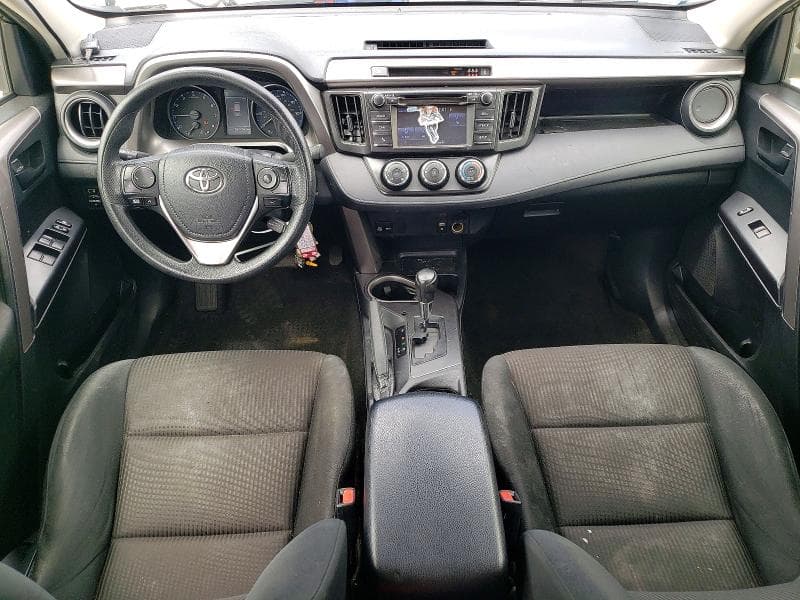 2018 TOYOTA RAV4 LE 8