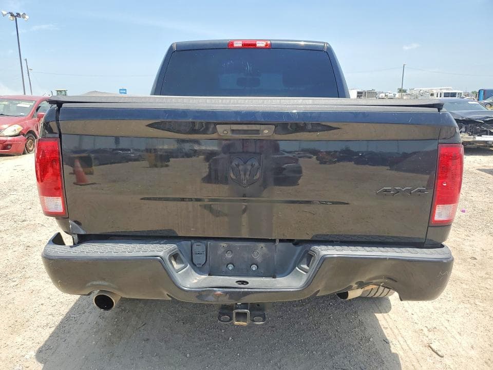 2017 RAM 1500 ST 6