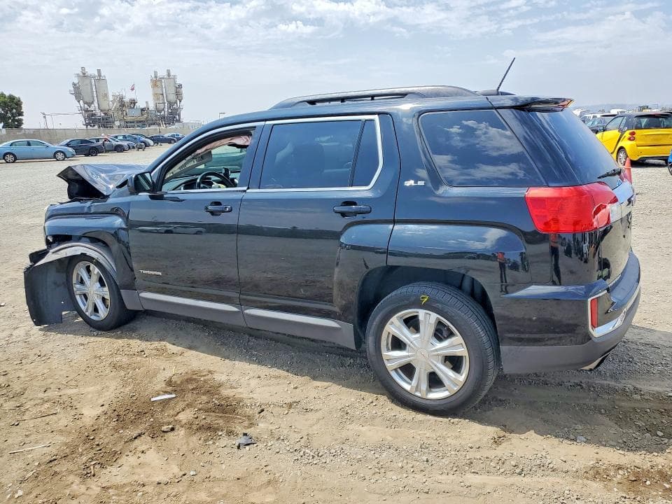 2017 GMC TERRAIN SLE 2