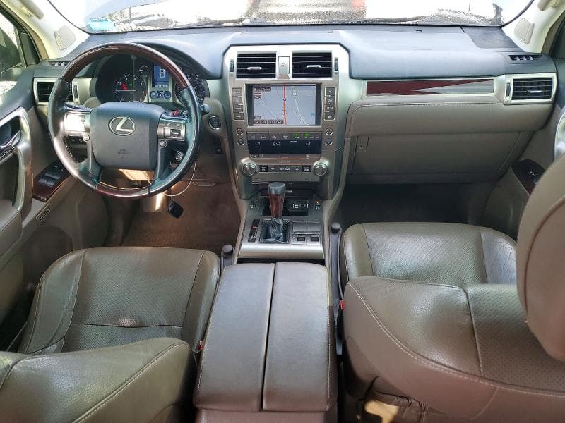 2017 LEXUS GX 460 8