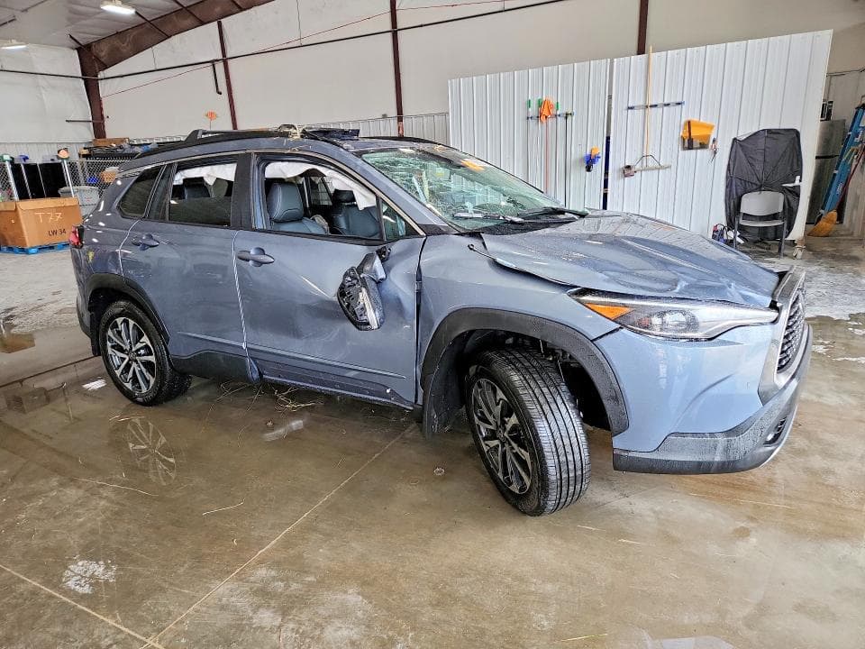 2024 TOYOTA COROLLA CROSS XLE XLE 4