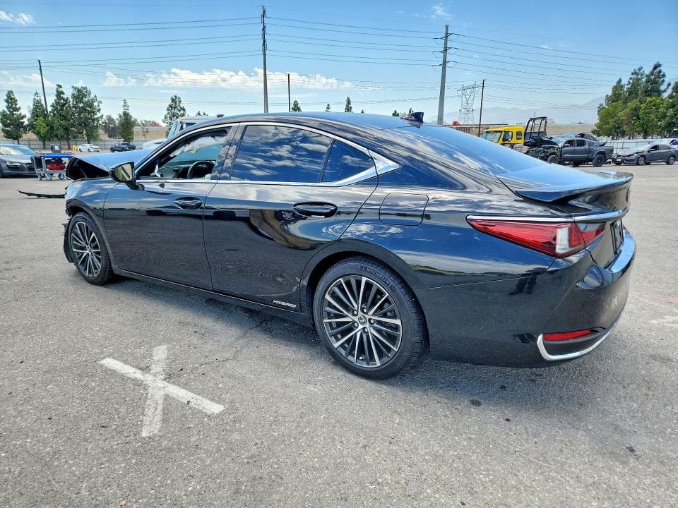 2022 LEXUS ES 300H BASE BASE 2