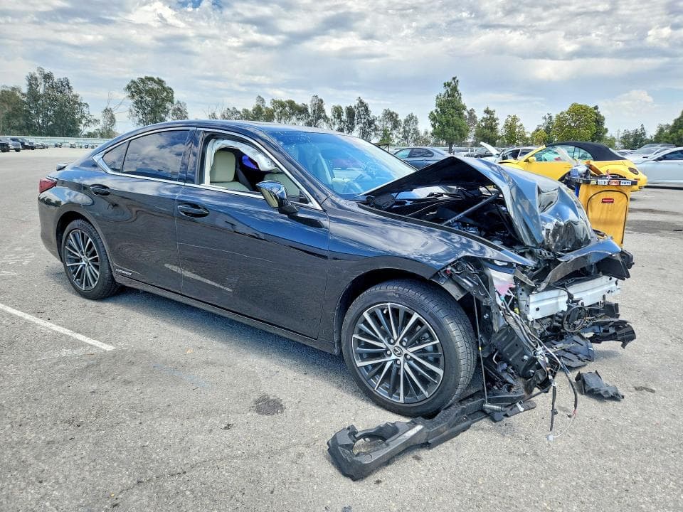2022 LEXUS ES 300H BASE BASE 4