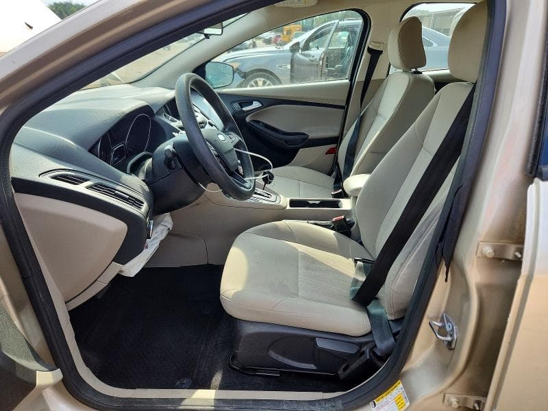 2017 FORD FOCUS 8