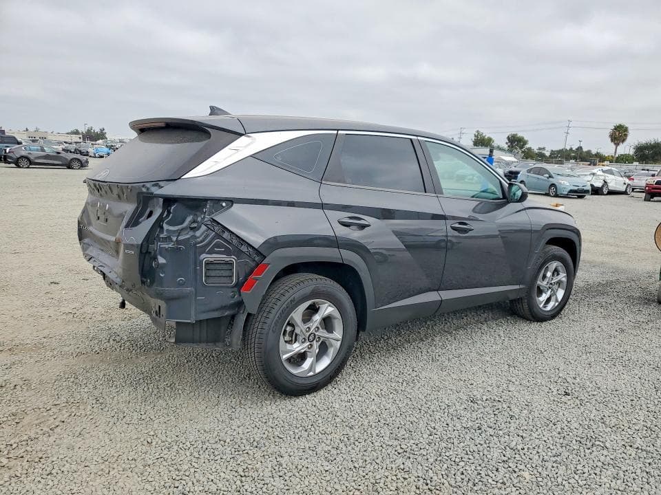 2022 HYUNDAI TUCSON SE 3
