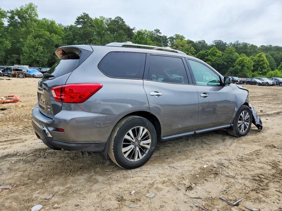 2017 NISSAN PATHFINDER 3