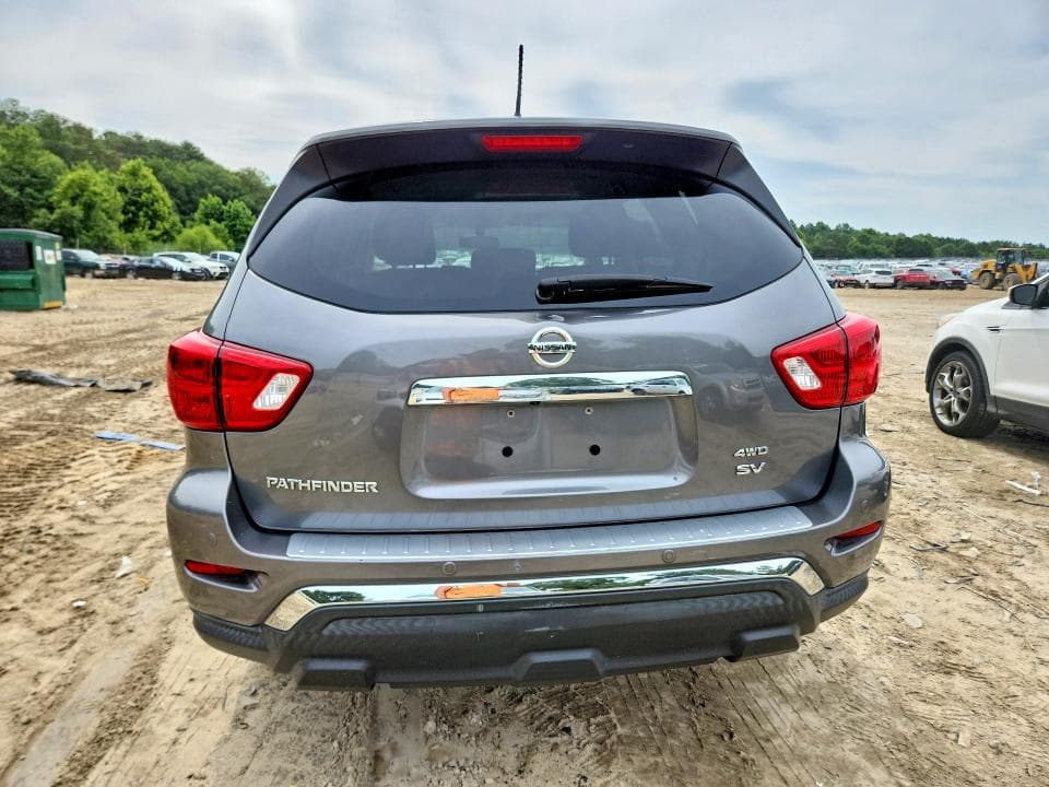2017 NISSAN PATHFINDER 6