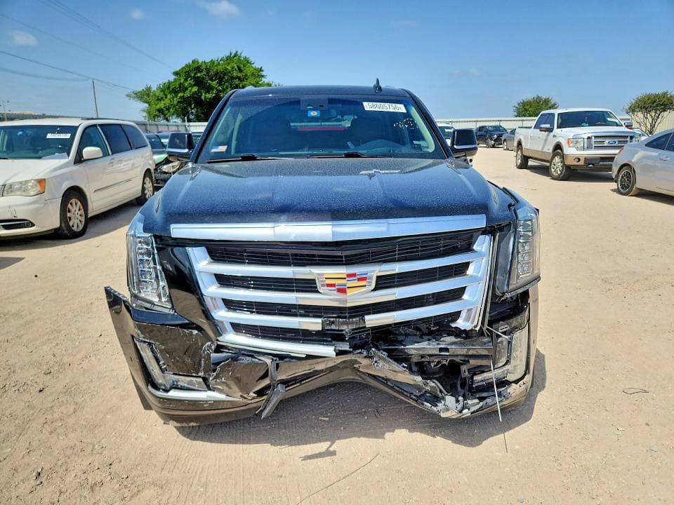 2017 CADILLAC ESCALADE LUXURY 5
