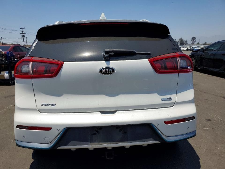 2018 KIA NIRO EX PREMIUM 6