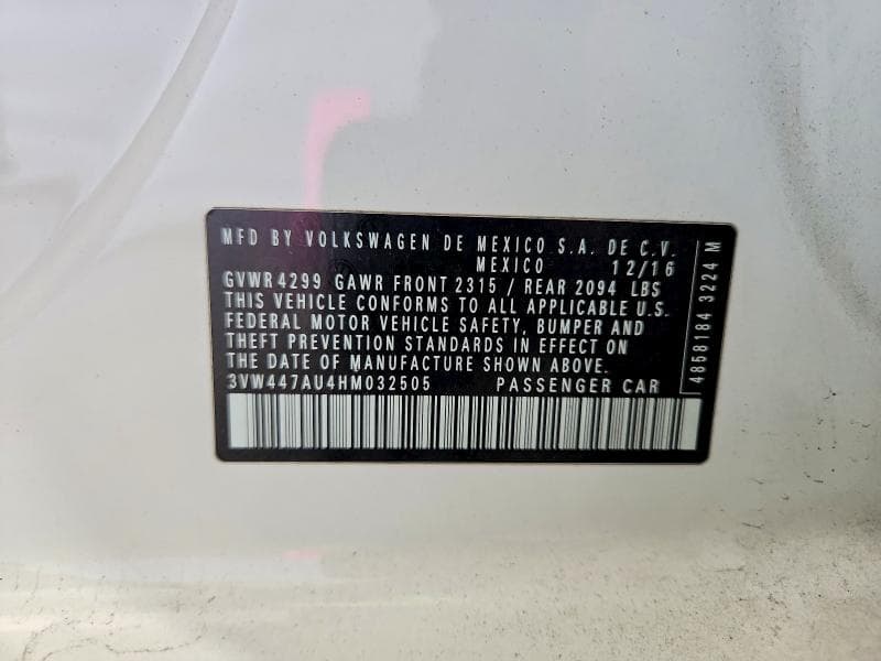 2017 VOLKSWAGEN GTI S/SE 12