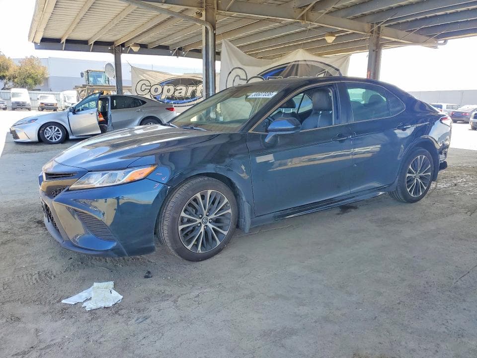 2018 TOYOTA CAMRY SE SE - 1