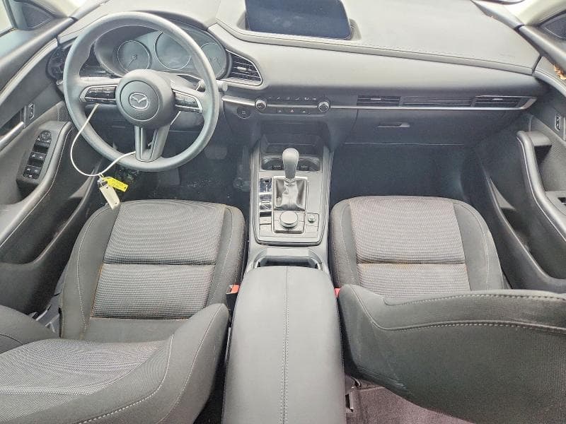 2024 MAZDA CX-30 9