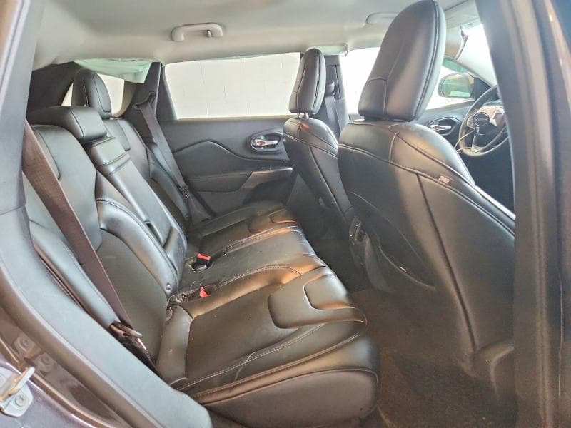 2019 JEEP CHEROKEE LATITUDE PLUS 10