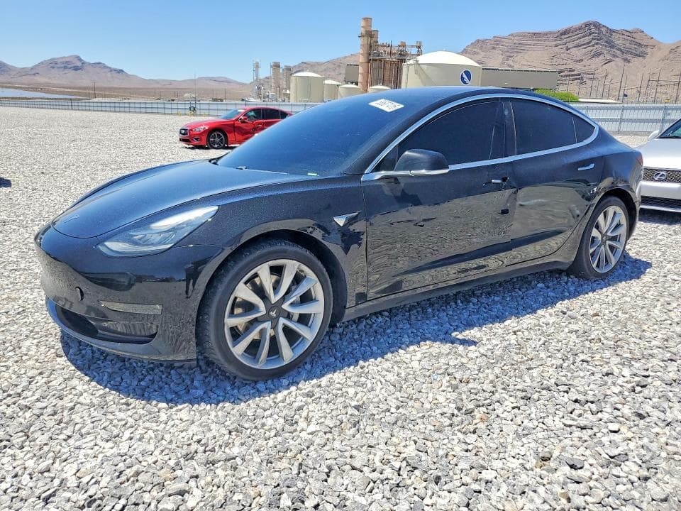 2018 TESLA MODEL 3