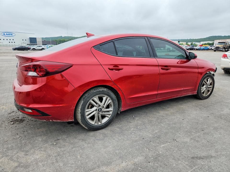 2020 HYUNDAI ELANTRA SEL 3