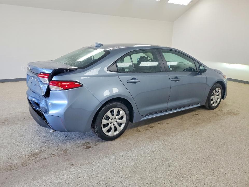 2026 TOYOTA COROLLA LE 3