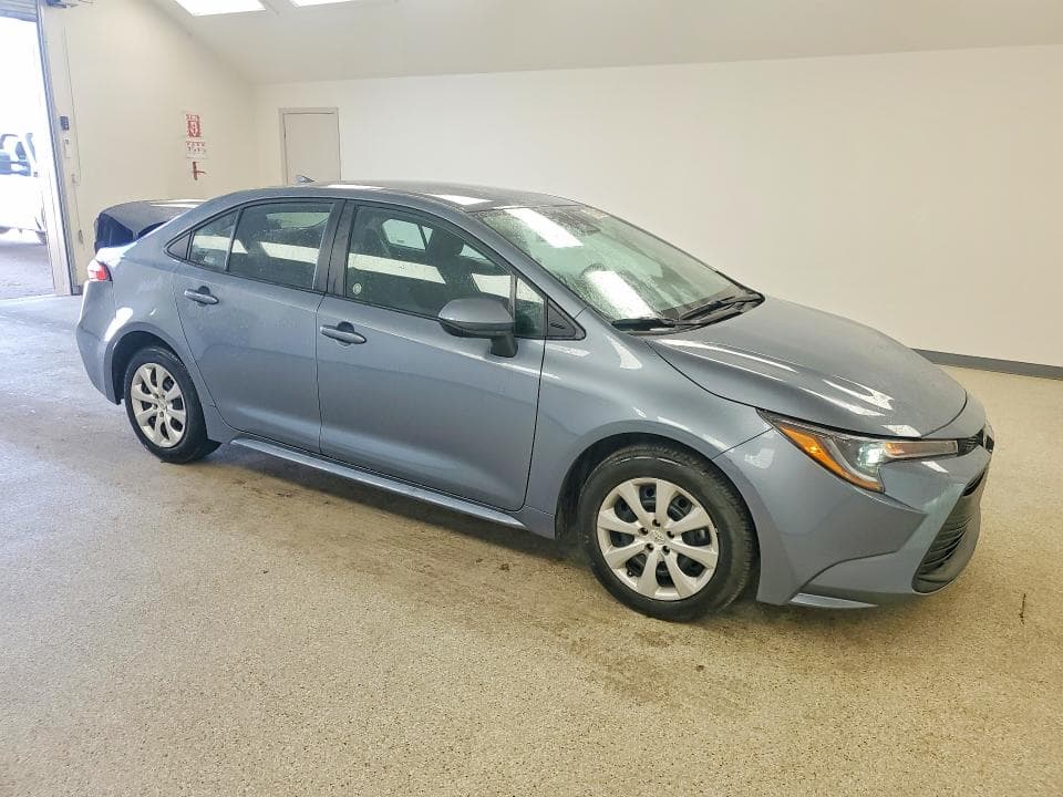 2026 TOYOTA COROLLA LE 4