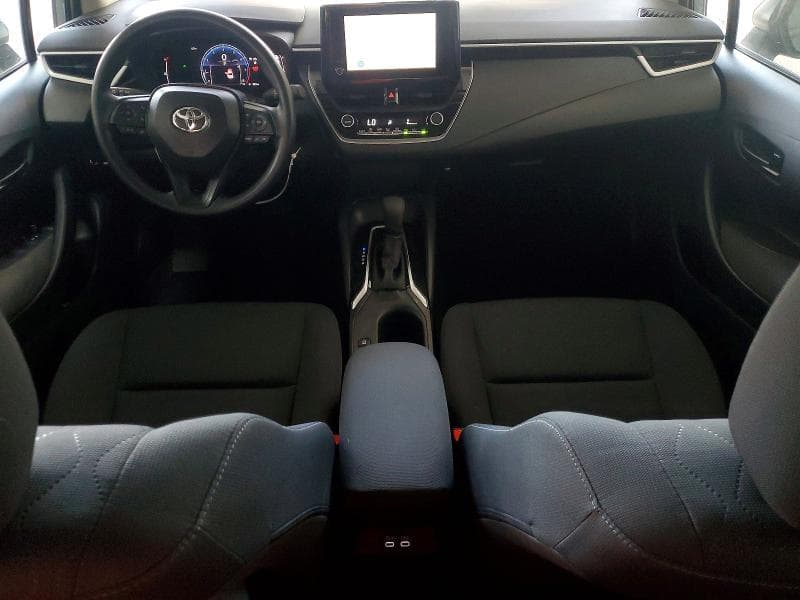 2026 TOYOTA COROLLA LE 8