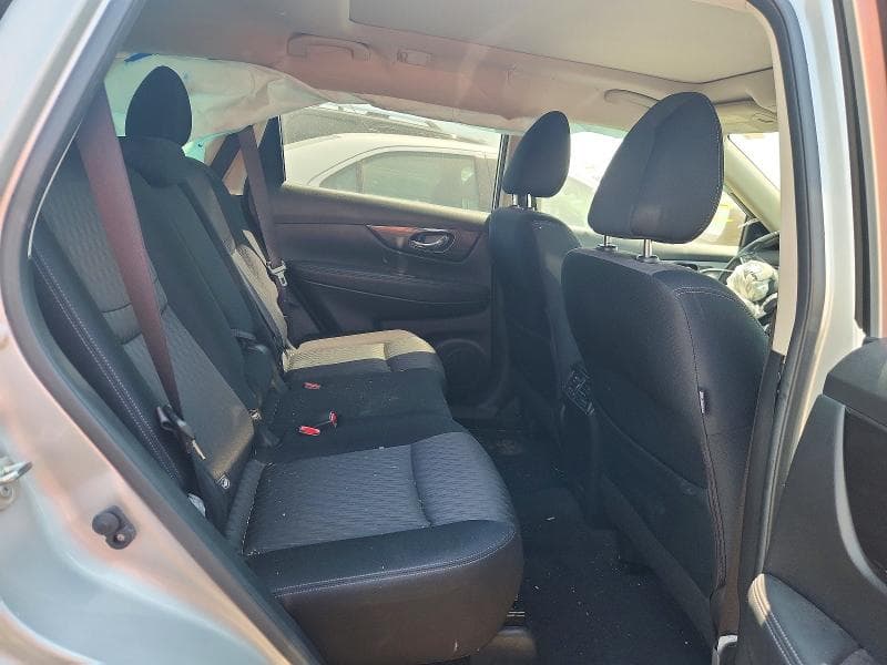 2020 NISSAN ROGUE SV 10