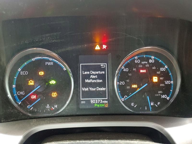 2017 TOYOTA RAV4 HV LIMITED 9
