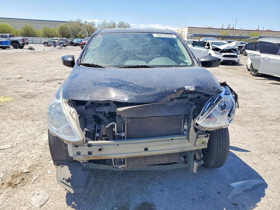 2019 NISSAN VERSA SV 5