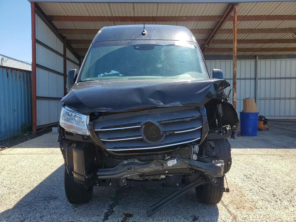 2024 MERCEDES-BENZ SPRINTER 2500 5