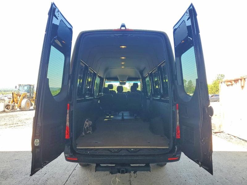 2024 MERCEDES-BENZ SPRINTER 2500 10