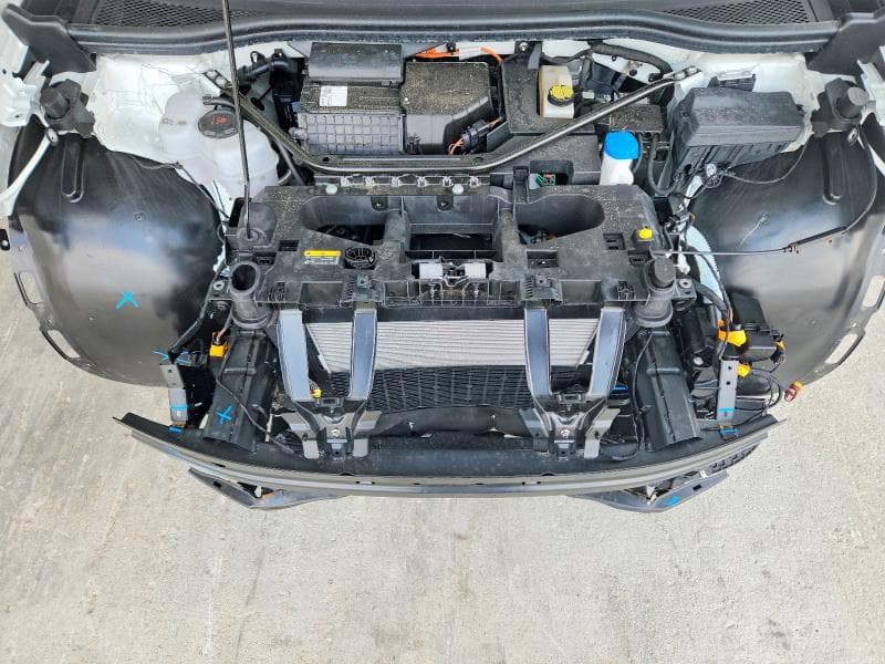 2025 VOLKSWAGEN ID.4 PRO 12