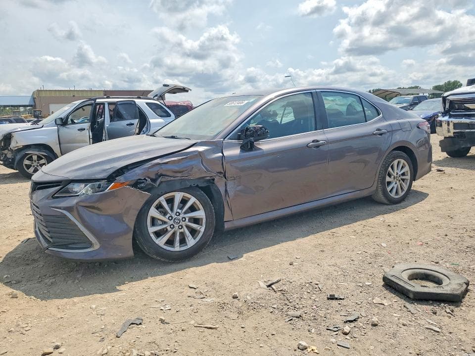 2023 TOYOTA CAMRY LE - 1