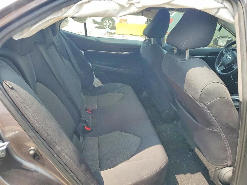 2023 TOYOTA CAMRY LE 10