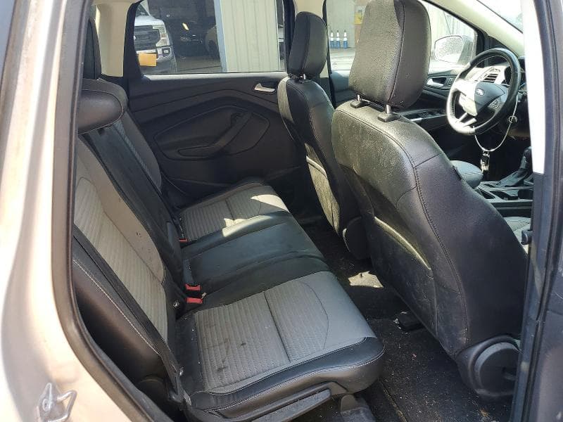 2018 FORD ESCAPE SE 11