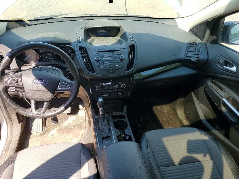 2018 FORD ESCAPE SE 8