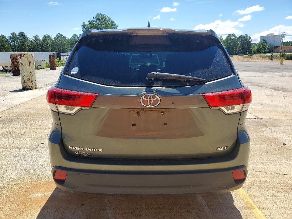 2019 TOYOTA HIGHLANDER XLE XLE 6