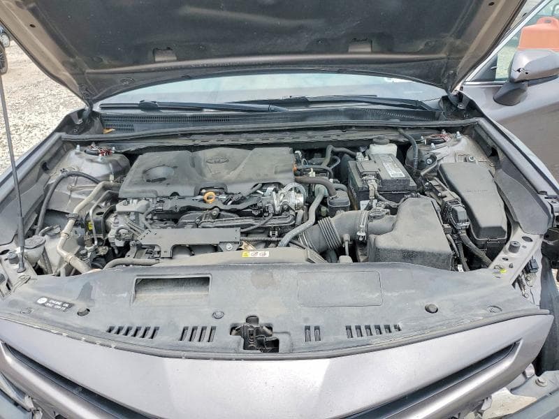 2021 TOYOTA CAMRY SE 11