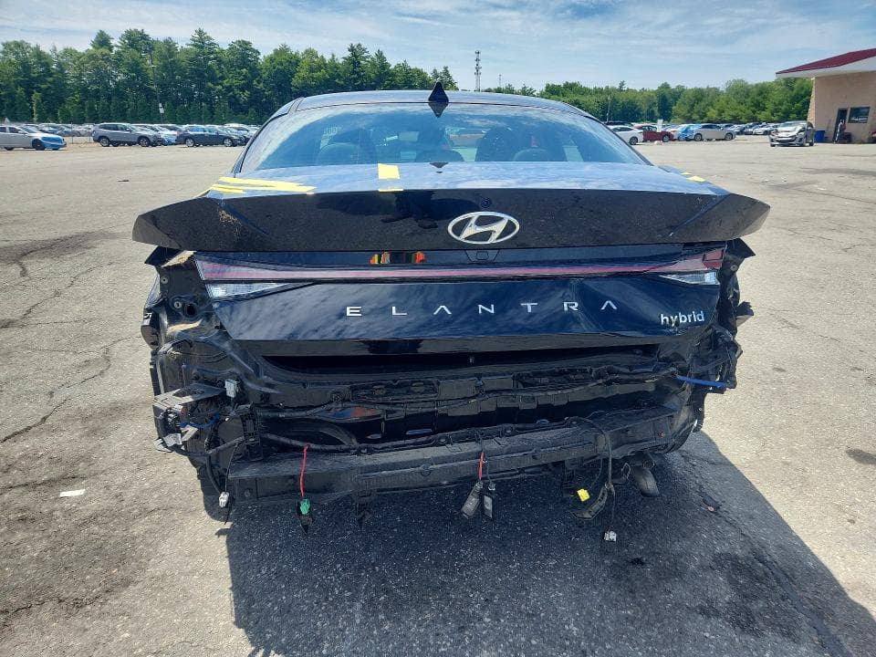 2022 HYUNDAI ELANTRA LIMITED 6