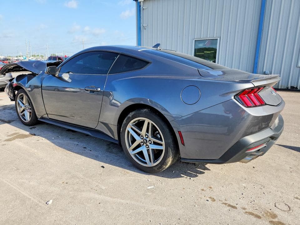 2024 FORD MUSTANG 2