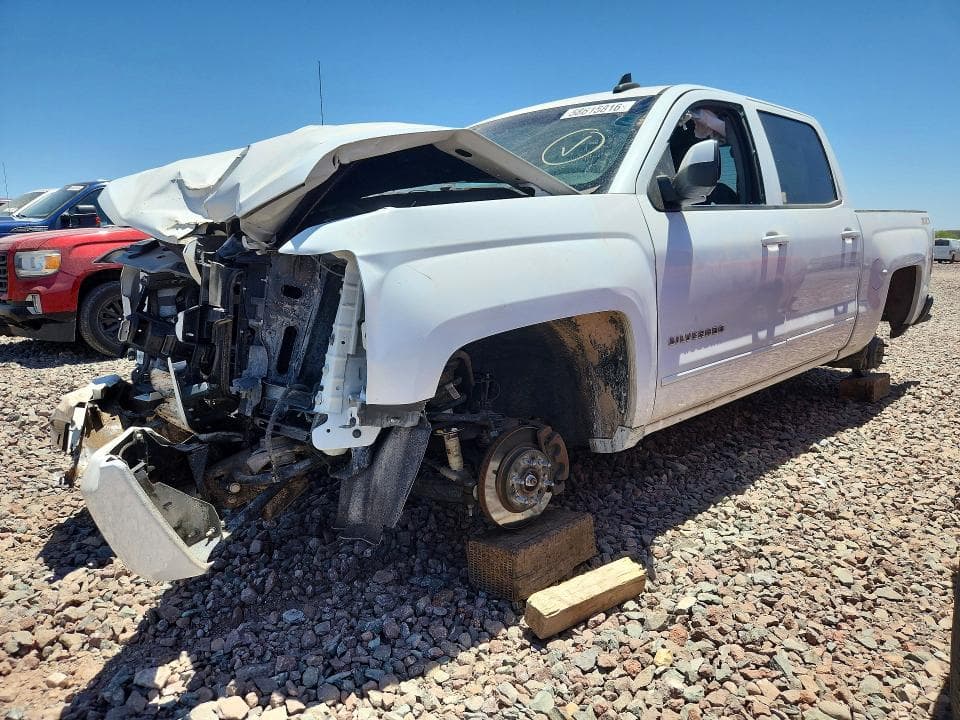 2017 CHEVROLET SILVERADO K1500 LT - 1