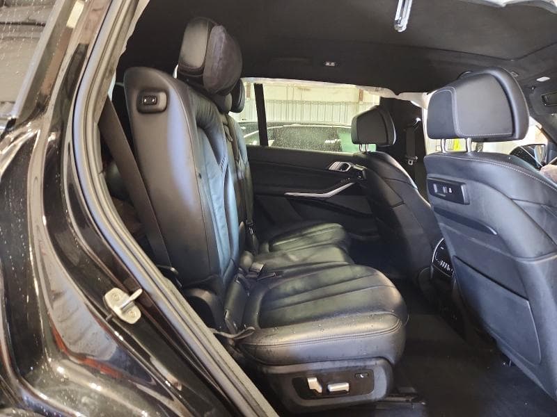 2020 BMW X7 M50I 10