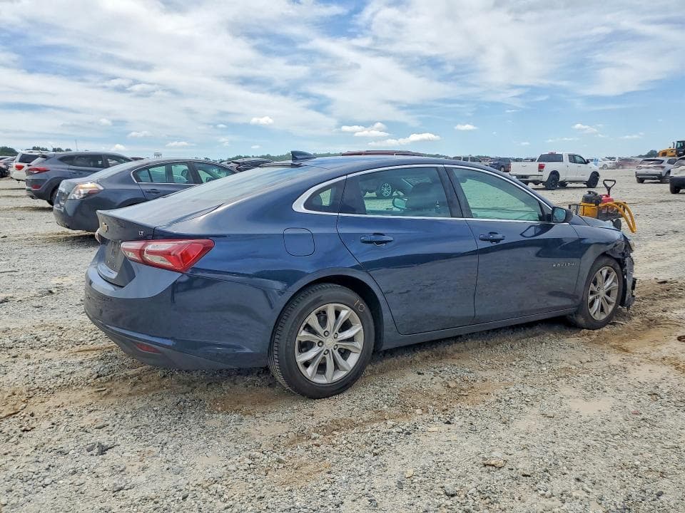 2020 CHEVROLET MALIBU LT 3