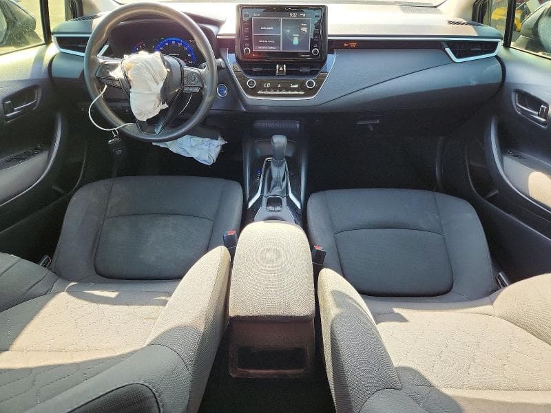 2022 TOYOTA COROLLA LE 8