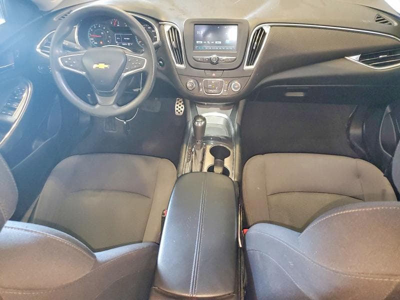 2017 CHEVROLET MALIBU LT LT 8