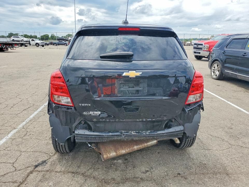 2021 CHEVROLET TRAX LS 6
