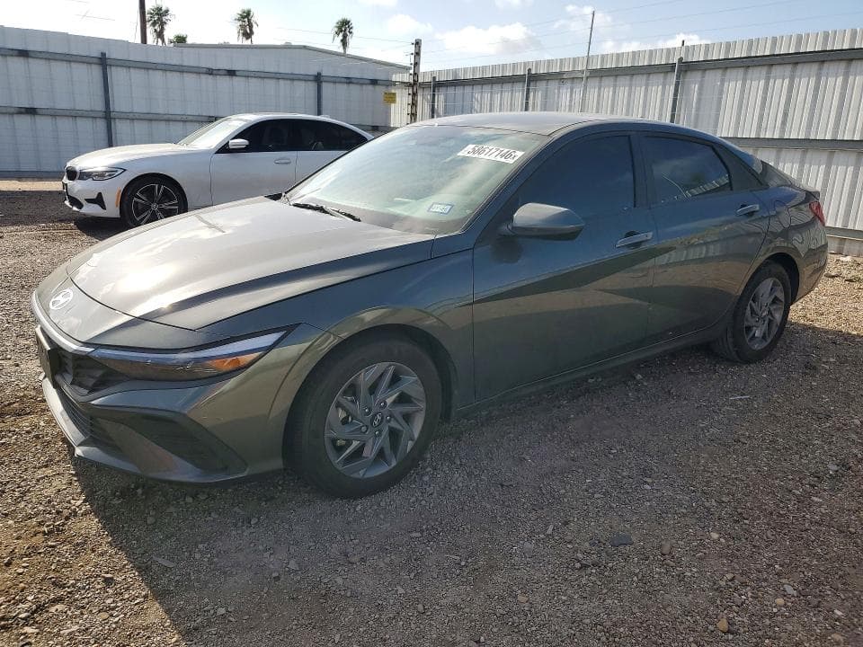 2024 HYUNDAI ELANTRA SEL - 1