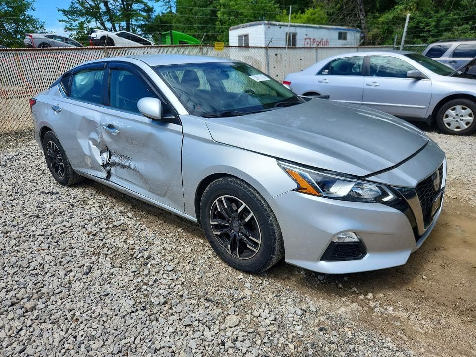 2019 NISSAN ALTIMA S 4