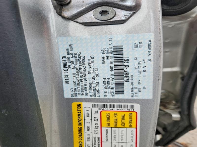 2017 FORD FUSION SE 13